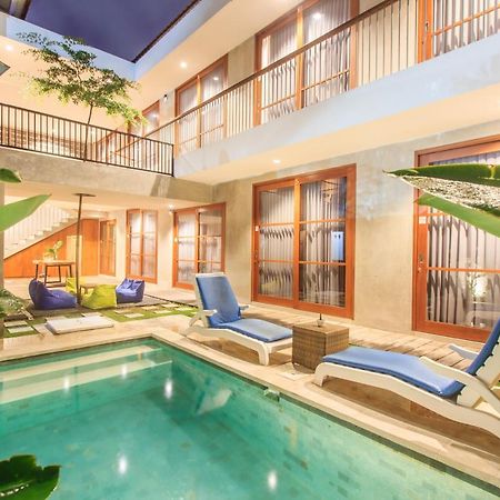 The Jero 18 Kuta Guest House Exterior photo